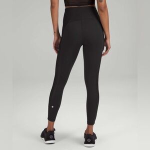 NWT Lululemon Everlux and Mesh SHR Training Tight
25" Black Size 0